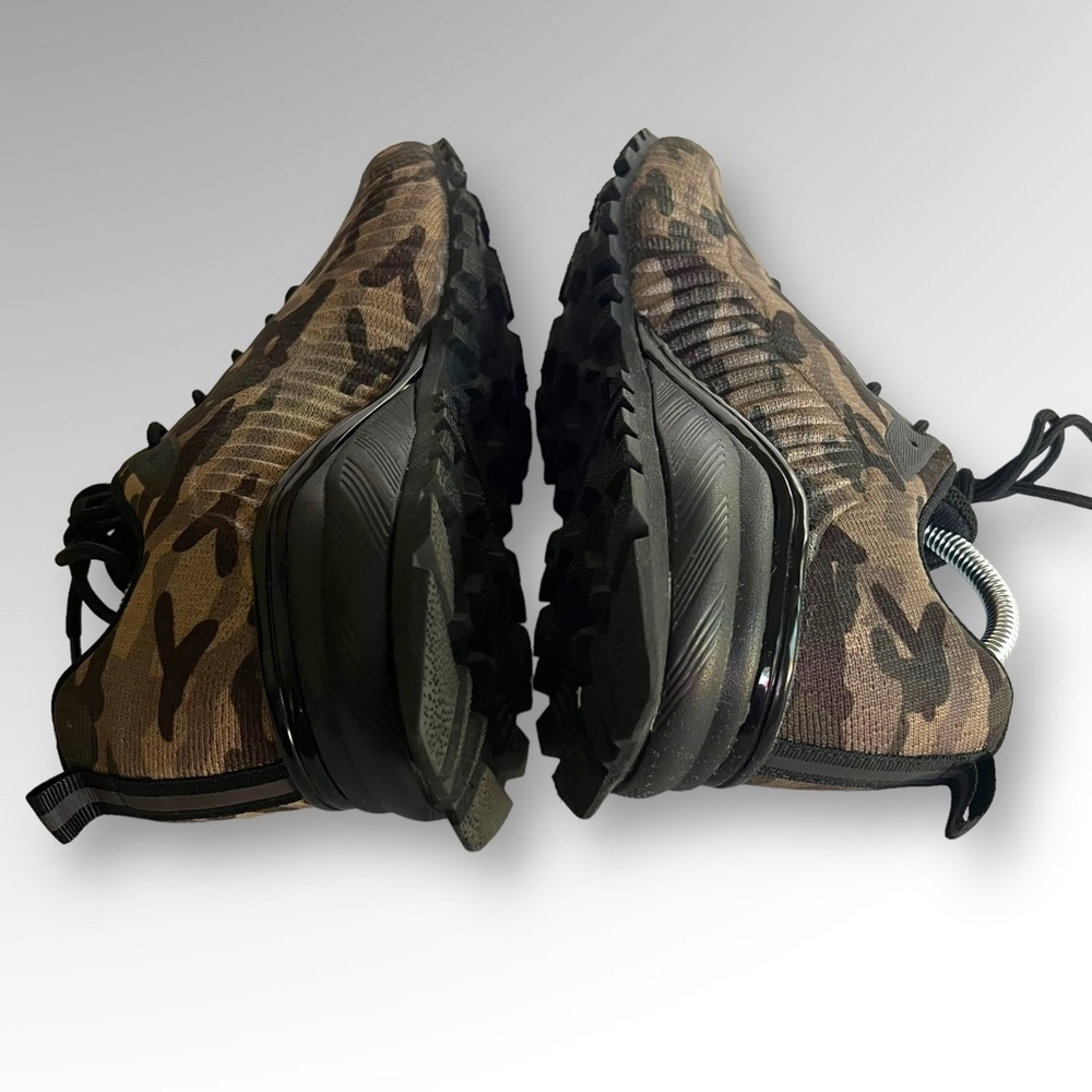 Kricely Men’s Trail Running Shoes. Fashion Walking Hiking Sneakers. - Picture 5 of 7